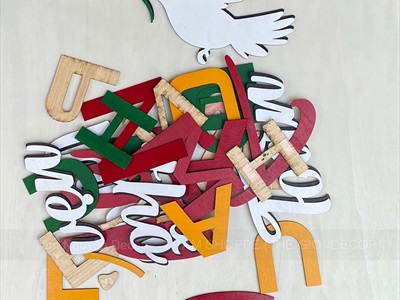 Bộ chữ gỗ Việt Nam hạnh phúc [Gỗ nhẹ - KT 95x90cm] CHU-GO-24